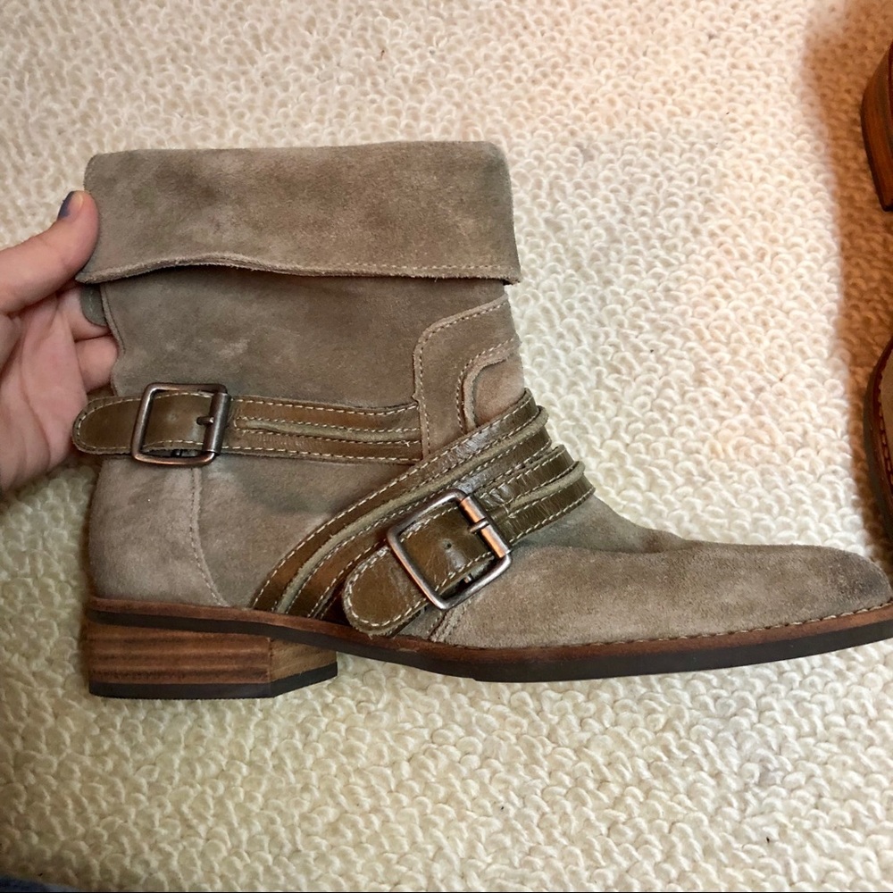 Slouchy ankle boot